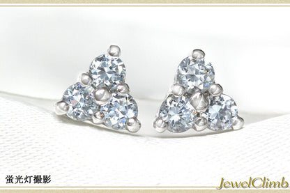 カラーチェンジジルコンＳＶトライアングルピアス