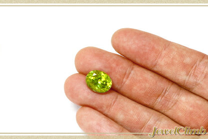 グリーンスフェーン 宝石 ルース ７．１５ＣＴ