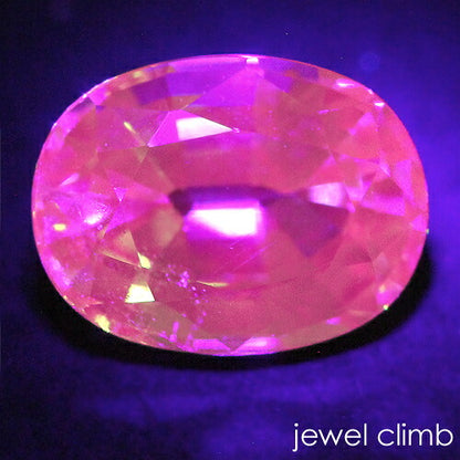 ＵＶタイプライムガーネット 宝石 ルース １．７３ＣＴ