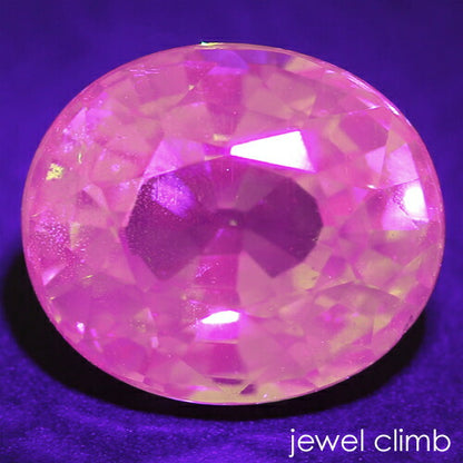 ＵＶタイプライム ガーネット 宝石 ルース １．３２ＣＴ