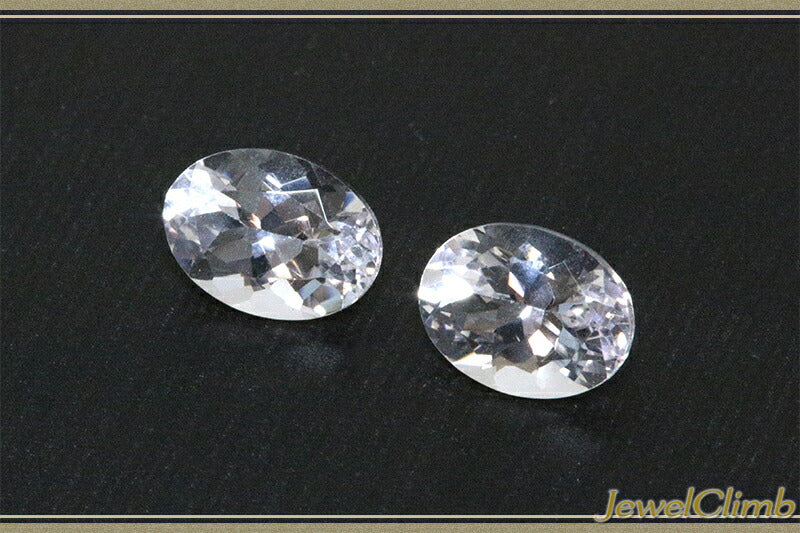 ダンビュライト 宝石 ルース ≪ペアストーン≫２．７１ＣＴ