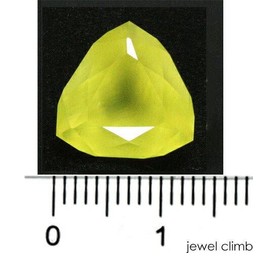 サンジェイド 宝石 ルース ８．２４ＣＴ