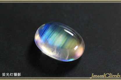 レインボームーンストーンキャッツアイ 宝石 ルース ３．５７ＣＴ