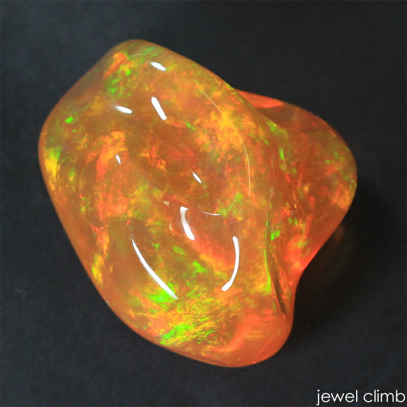 バロックオパール 宝石 ルース ５６．６３ＣＴ