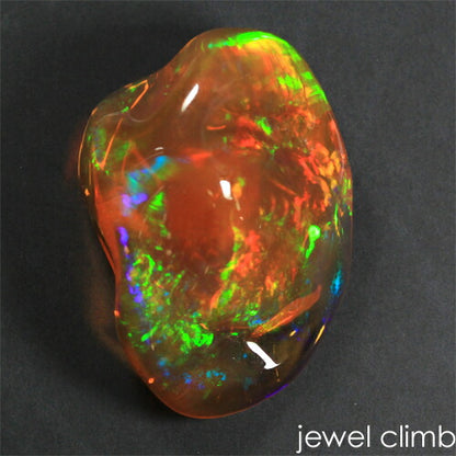 バロックオパール 宝石 ルース ５０．８７ＣＴ