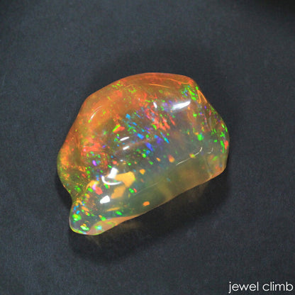 バロックオパール 宝石 ルース ２９．４４ＣＴ