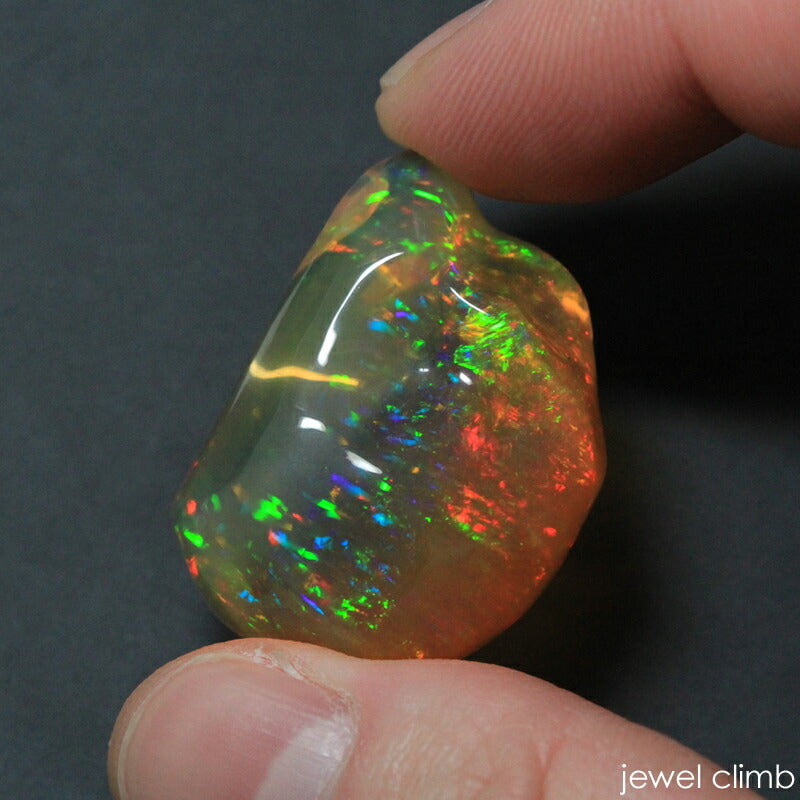 バロックオパール 宝石 ルース ２９．４４ＣＴ