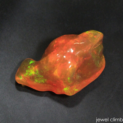 バロックオパール 宝石 ルース ５６．６４ＣＴ