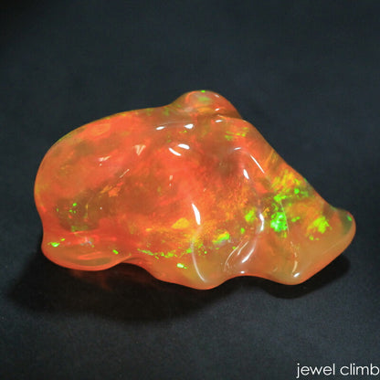 バロックオパール 宝石 ルース ５６．６４ＣＴ