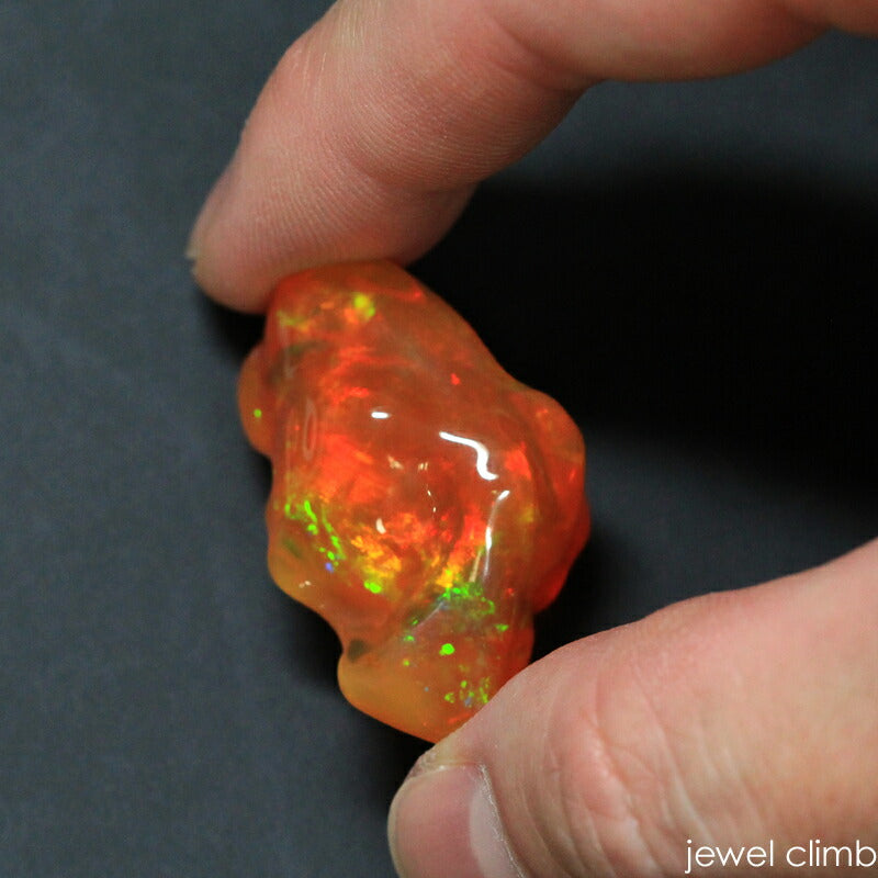 バロックオパール 宝石 ルース ５６．６４ＣＴ