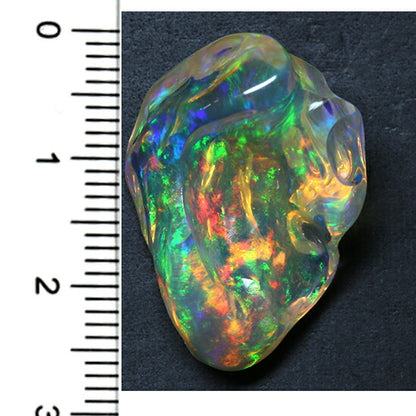 バロックオパール 宝石 ルース ２１．１８ＣＴ