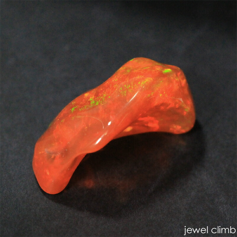 バロックオパール 宝石 ルース ２０．６３ＣＴ