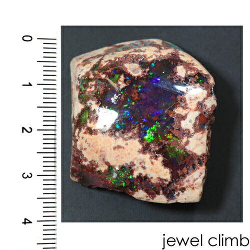 カンテラオパール 宝石 ルース ６５．６８ＣＴ