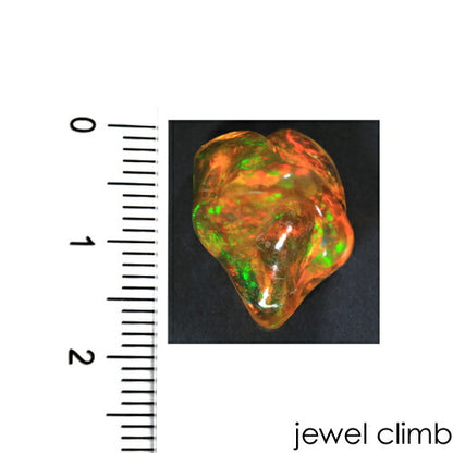 バロックオパール 宝石 ルース ８．９８ＣＴ