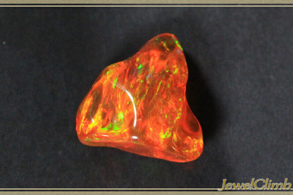 バロックオパール 宝石 ルース ３．７４ＣＴ