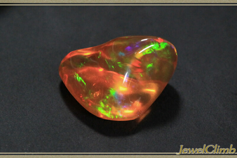 バロックオパール 宝石 ルース ７．５７ＣＴ