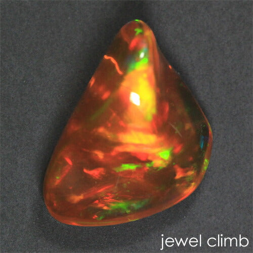 バロックオパール 宝石 ルース ７．５７ＣＴ