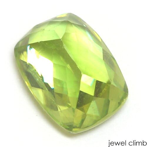 グリーンスフェーン 宝石 ルース ２．６３ＣＴ