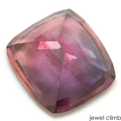 ブルゴーニュサファイア 宝石 ルース ０．７４ＣＴ