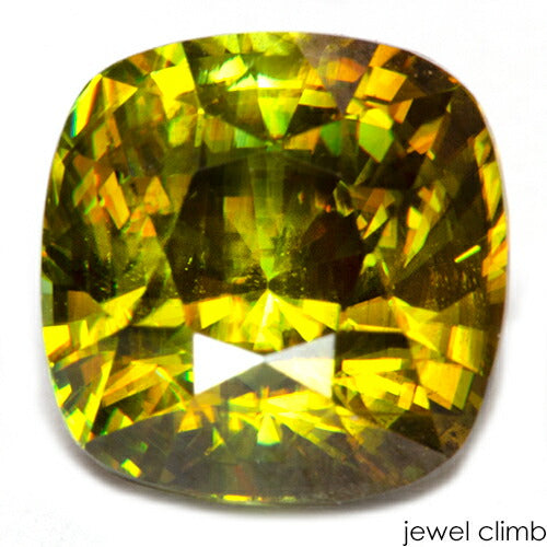 クロムスフェーン 宝石 ルース ３．６６ＣＴ