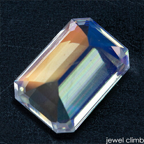 レインボームーンストーン 宝石 ルース ２．７１ＣＴ
