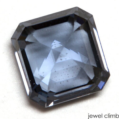 ブルースピネル 宝石 ルース １．０２ＣＴ