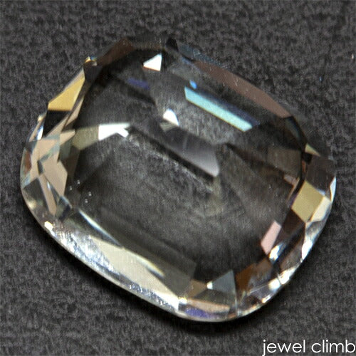 バリウム・サニディン 宝石 ルース １．７７ＣＴ