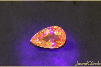 ＵＶタイプ・ライム ガーネット 宝石 ルース １．１２ＣＴ